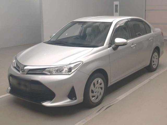 52075 TOYOTA COROLLA AXIO NRE161 2018 г. (TAA Kantou)